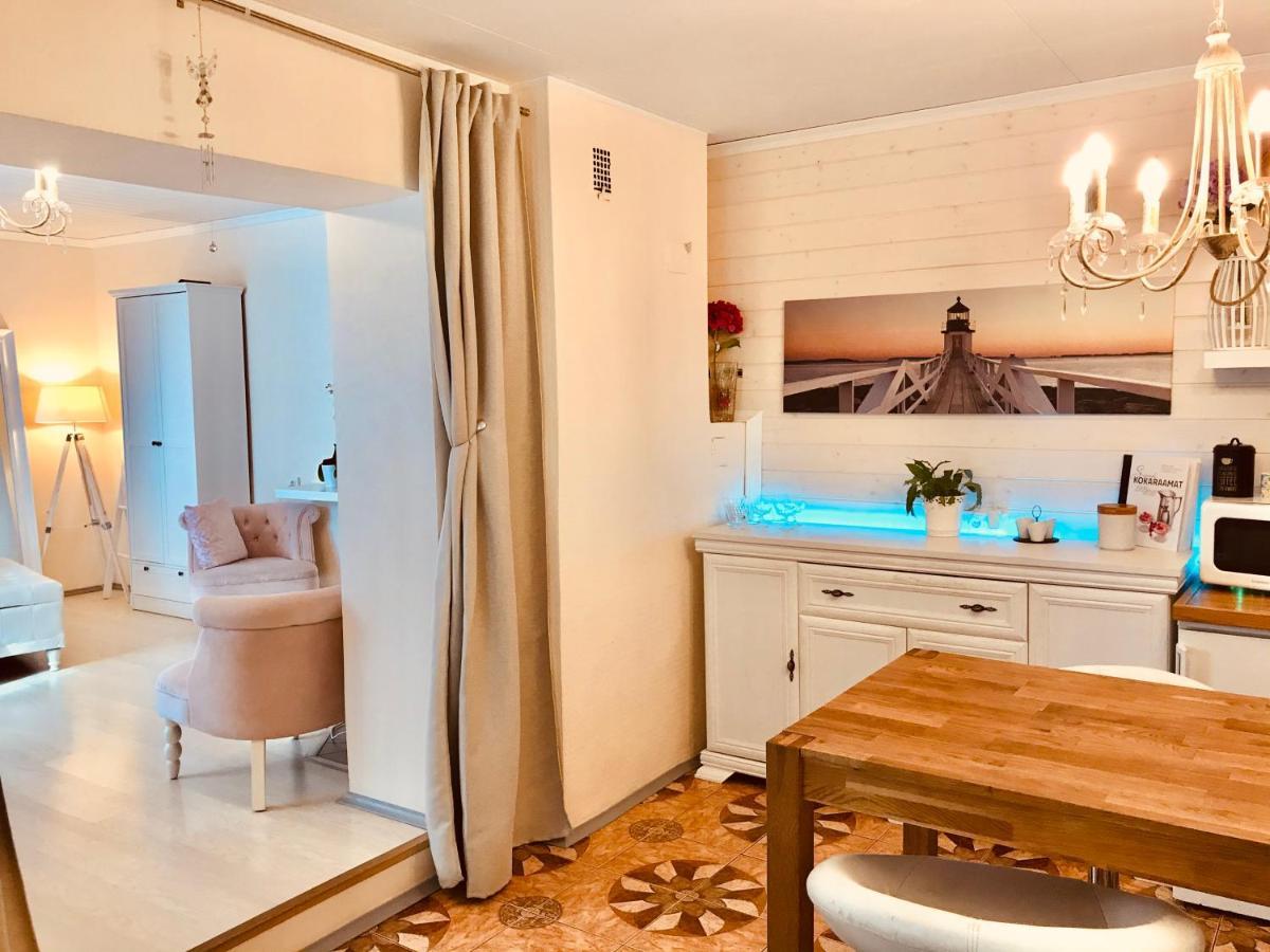 Cozy City Studio Apartment Free Parking ทาลลินน์ ภายนอก รูปภาพ
