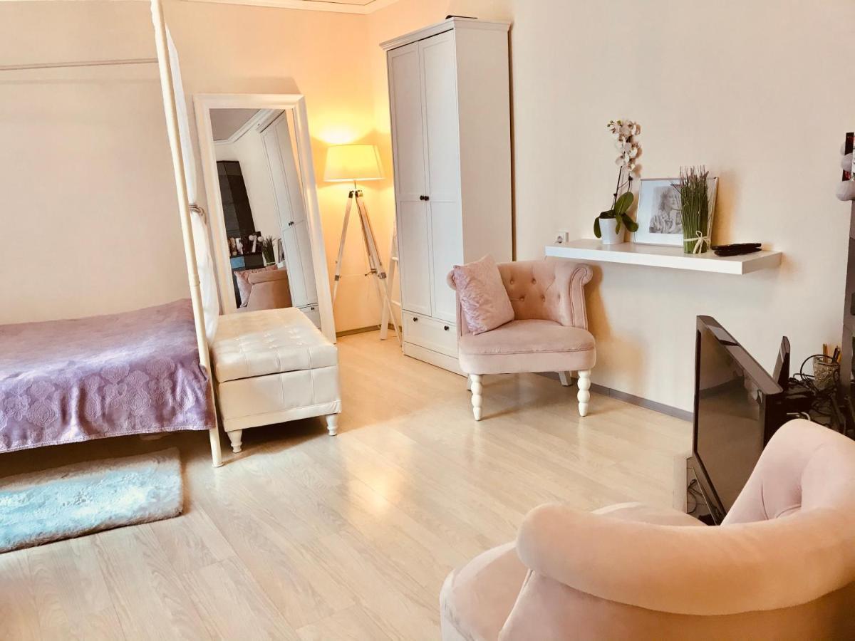 Cozy City Studio Apartment Free Parking ทาลลินน์ ภายนอก รูปภาพ
