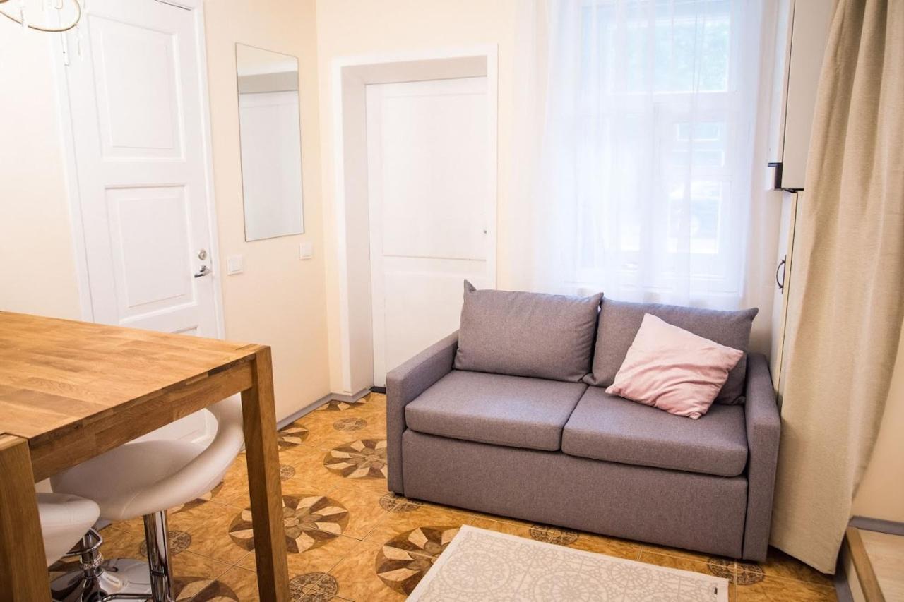 Cozy City Studio Apartment Free Parking ทาลลินน์ ภายนอก รูปภาพ